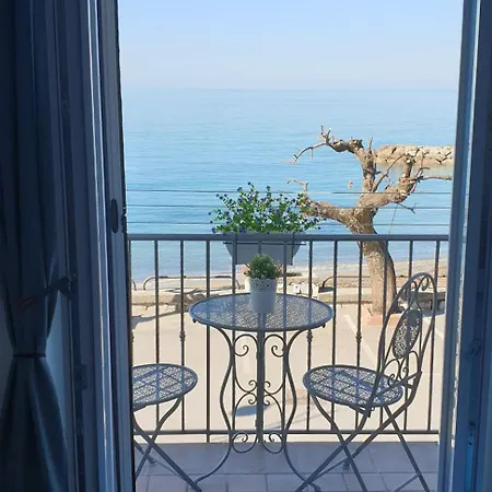 Petra Marina Sunset Junior Holiday home Pisciotta